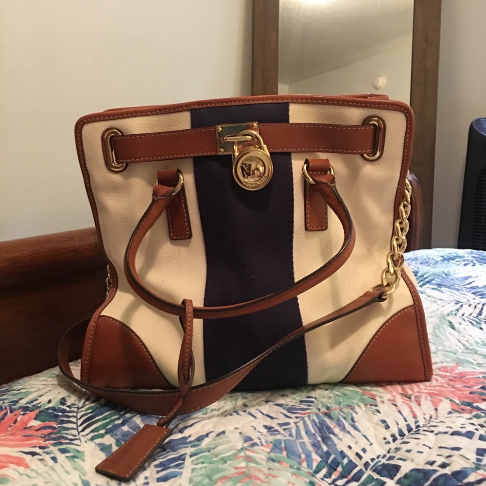 Michael Kors purse